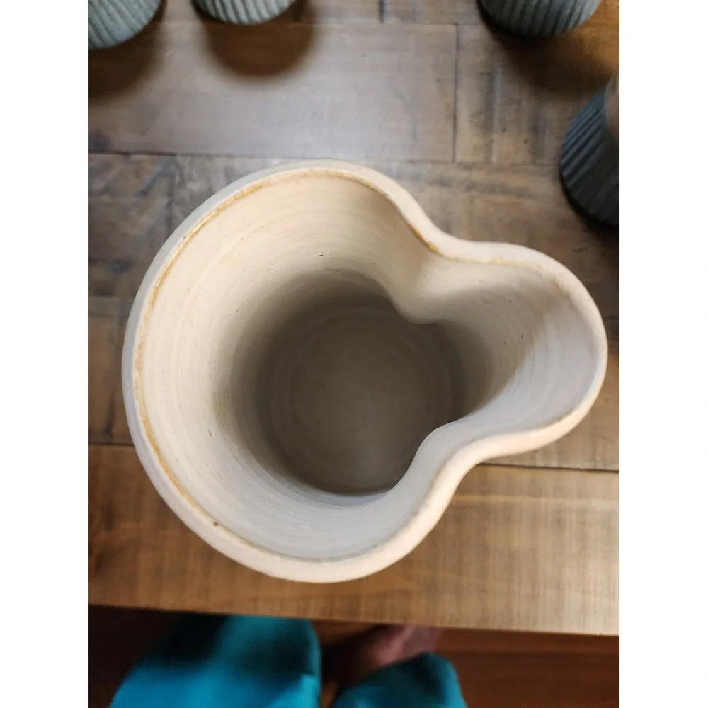 Studio Pottery Pitcher and 8 Tumbler Set Blue Peach‎ Ribbed Stoneware Signed